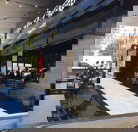 Carl's Jr - Foster Accommodation