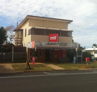 Katie's Korner Pie Shop - Foster Accommodation