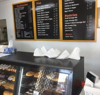 Mai Hot Pies - Foster Accommodation