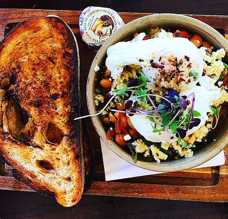 Avenue Road Cafe - Foster Accommodation 0
