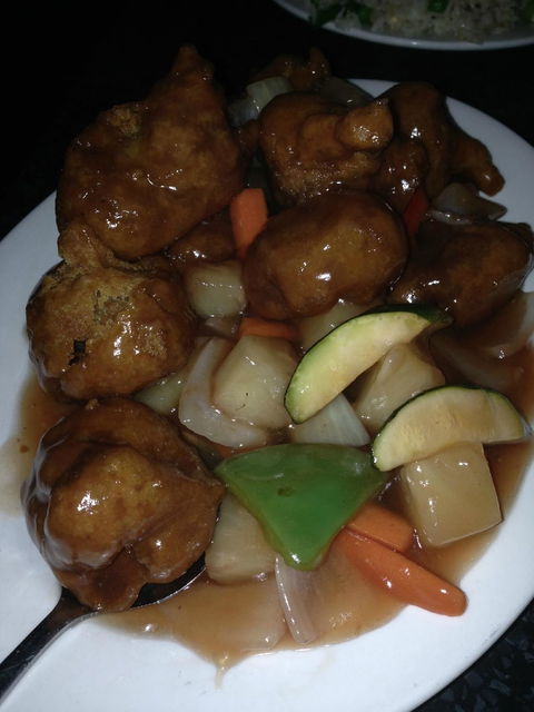 Capitol Regent Chinese Restaurant - Foster Accommodation 1