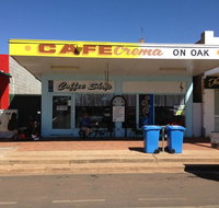 Cafe Crema on Oak - Foster Accommodation