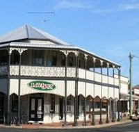 Lockyer Hotel - Foster Accommodation