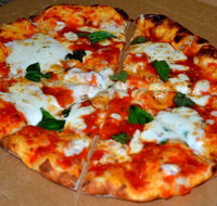 The Lounging Emu - Foster Accommodation