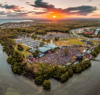 Sandstone Point Hotel - Foster Accommodation