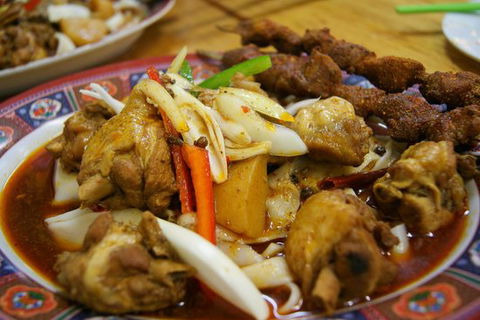 Ayiguli - Xingjiang Cuisine - Foster Accommodation 0