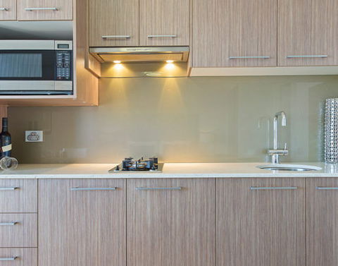 CBD Executive Apartments - Foster Accommodation 6