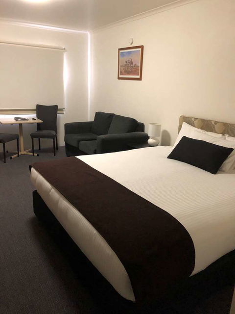 Best Western Cattle City Motor Inn - Foster Accommodation 13