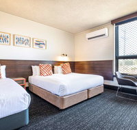Nightcap At Glengala Hotel - Foster Accommodation