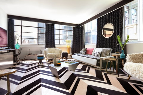 Adelphi Hotel - Foster Accommodation 16