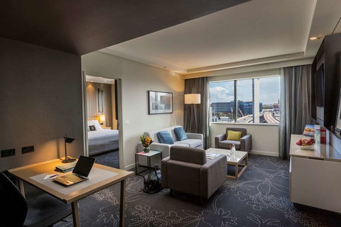PARKROYAL Darling Harbour, Sydney - Foster Accommodation 14