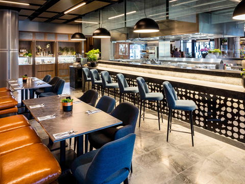 Novotel Brisbane South Bank Hotel - Foster Accommodation 10