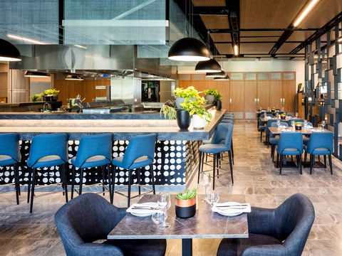 Novotel Brisbane South Bank Hotel - Foster Accommodation 11