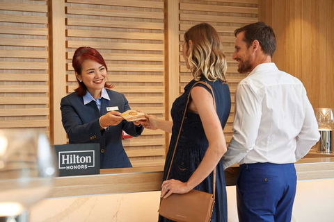 DoubleTree by Hilton Perth Waterfront - Foster Accommodation 4