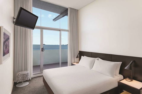 Adina Apartment Hotel Perth - Foster Accommodation 3