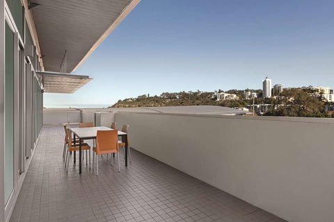 Adina Apartment Hotel Perth - Foster Accommodation 8