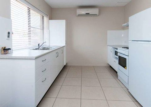 Quality Hotel Robertson Gardens - Foster Accommodation 11