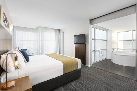 Quest Caroline Springs - Foster Accommodation 6