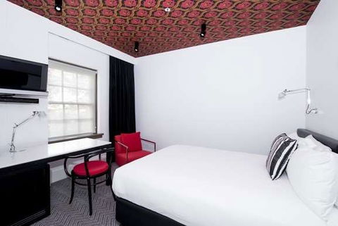 Peppers Gallery Hotel, Canberra - Foster Accommodation 2