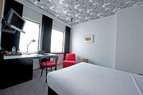 Peppers Gallery Hotel, Canberra - Foster Accommodation 9