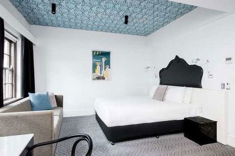 Peppers Gallery Hotel, Canberra - Foster Accommodation 11