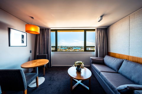 View Sydney - Foster Accommodation 4