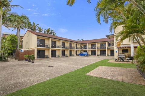 Best Western Airport 85 Motel - Foster Accommodation 0