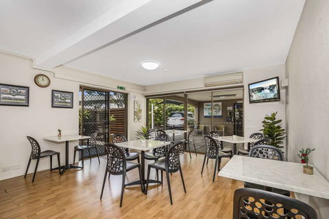 Best Western Airport 85 Motel - Foster Accommodation 11