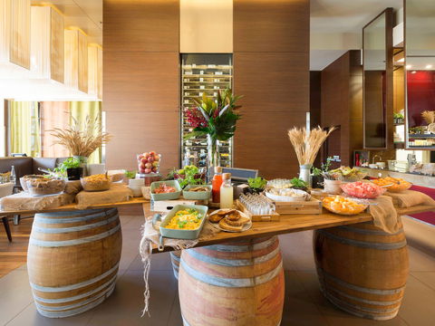 Pullman Hotel at Sydney Olympic Park - Foster Accommodation 1