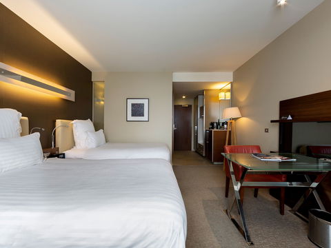 Pullman Hotel at Sydney Olympic Park - Foster Accommodation 7
