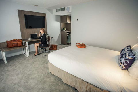 Pacific Hotel Brisbane - Foster Accommodation 6