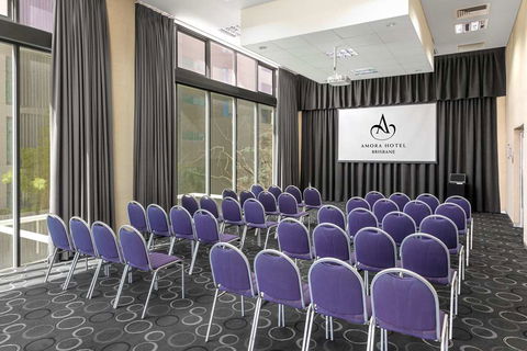 Amora Hotel Brisbane - Foster Accommodation 11