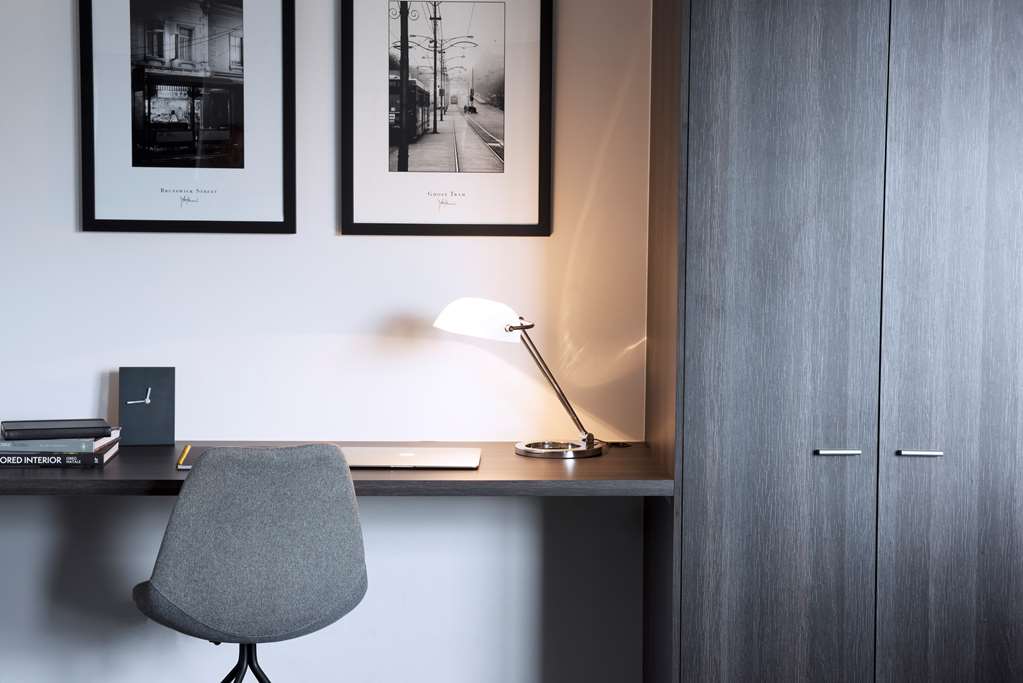  Foster Accommodation