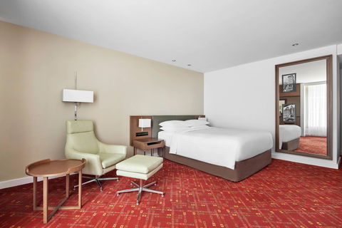 Melbourne Marriott Hotel - Foster Accommodation 4