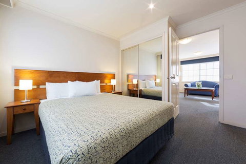 Canberra Parklands Central - Foster Accommodation 0