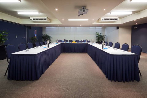Canberra Parklands Central - Foster Accommodation 2