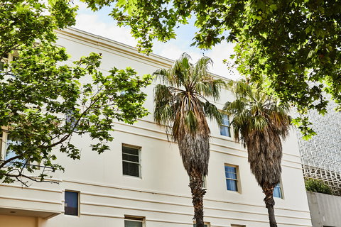 The Prince - Foster Accommodation 1