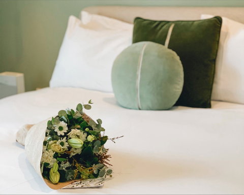 The Prince - Foster Accommodation 14