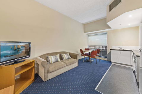 YEHS Hotel Melbourne CBD - Foster Accommodation 12