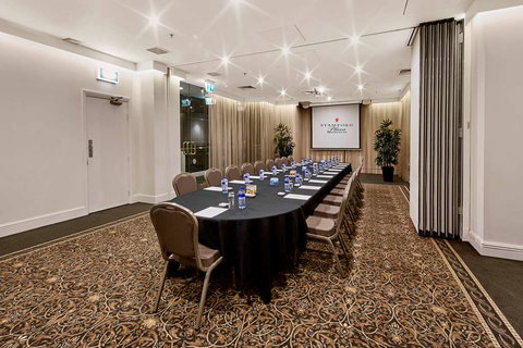 Stamford Plaza Melbourne - Foster Accommodation 10