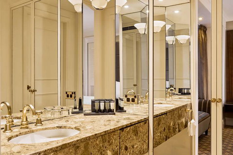 Stamford Plaza Melbourne - Foster Accommodation 7