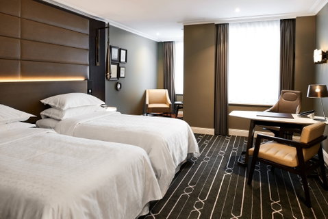 Sheraton Grand Sydney Hyde Park - Foster Accommodation 10