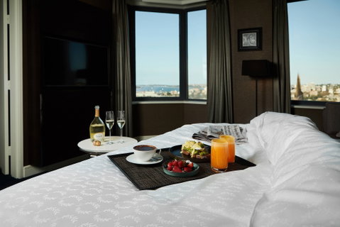 Sheraton Grand Sydney Hyde Park - Foster Accommodation 15