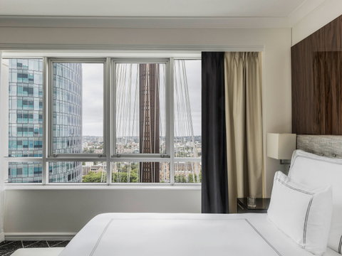 Swissotel Sydney - Foster Accommodation 1