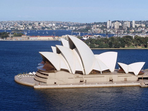 Swissotel Sydney - Foster Accommodation 16