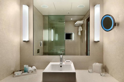 Hilton Sydney - Foster Accommodation 6