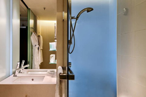 Hilton Sydney - Foster Accommodation 7