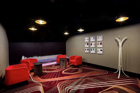 Hilton Sydney - Foster Accommodation 11