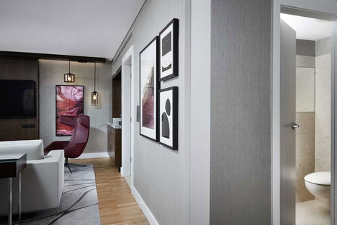 Hilton Sydney - Foster Accommodation 17