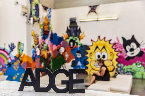 Adge Apartment Hotel - Foster Accommodation 3